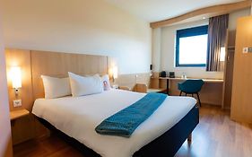 Ibis Ripollet